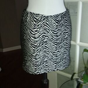 Zebra stretcy mini skirt